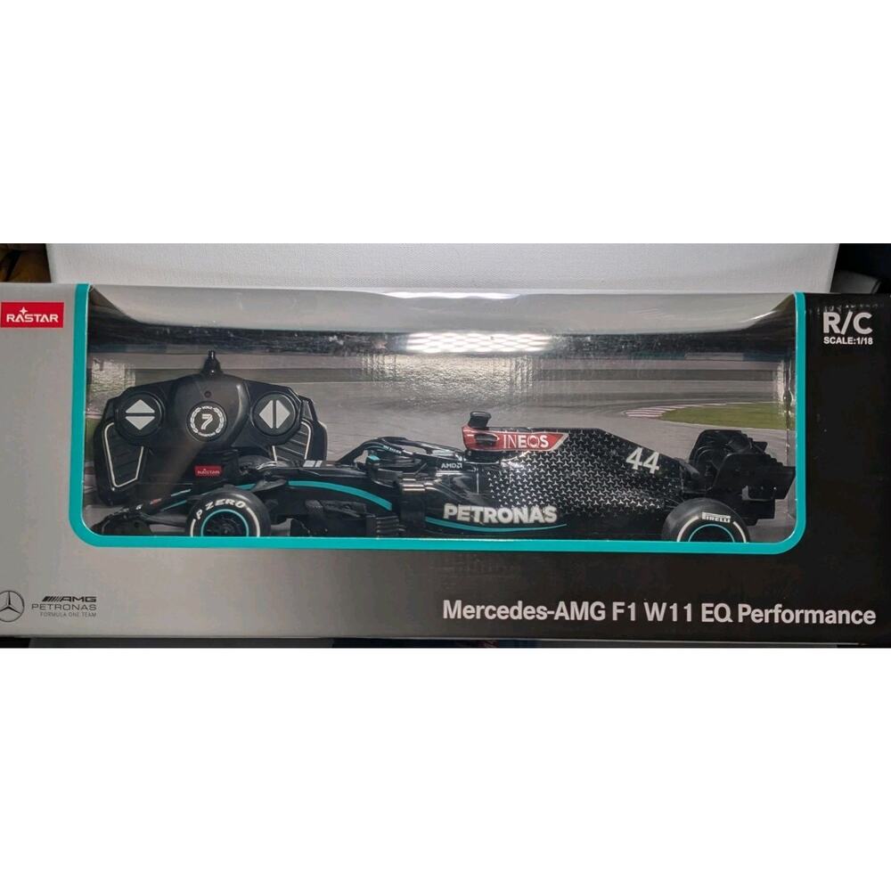 Rastar Mercedes AMG F1 W11 EQ Performance RC Car 1 18 Lewis Hamilton 44
